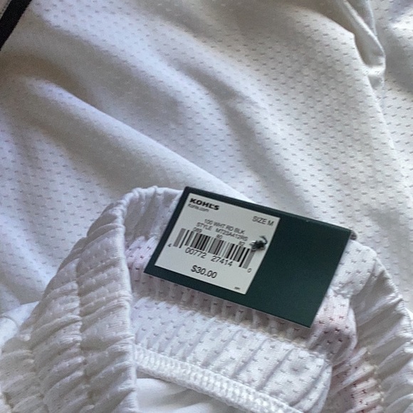 Brand new TEK GEAR basketball shorts - Picture 2 of 4